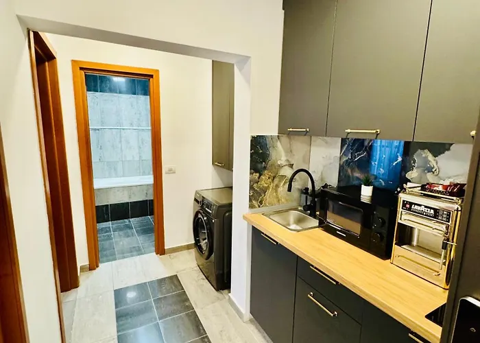 Metropole Prime Apartment