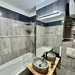 Metropole Prime 公寓 布加勒斯特