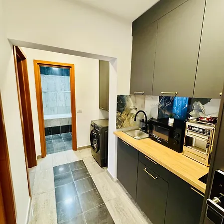 Metropole Prime Apartment